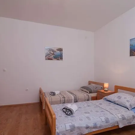 Cugura Lägenhet Trogir